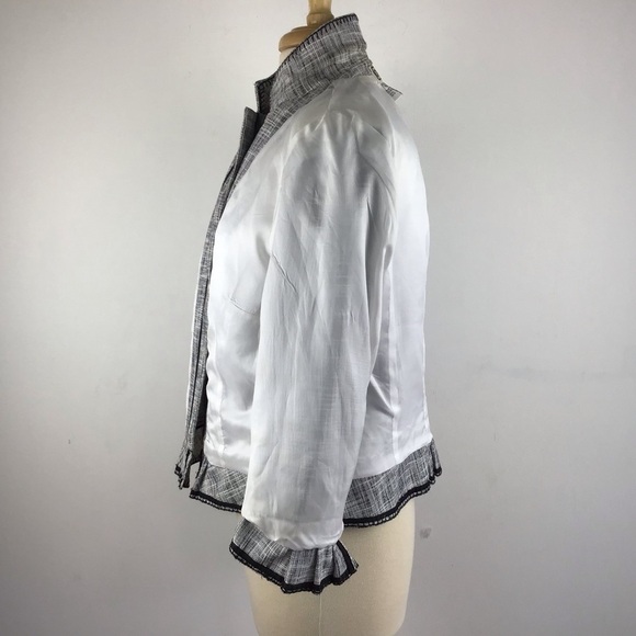 CARLISLE Black & White Fitted Jacket Whip stitched / Bottom Ruffle S 14 - Picture 8 of 11